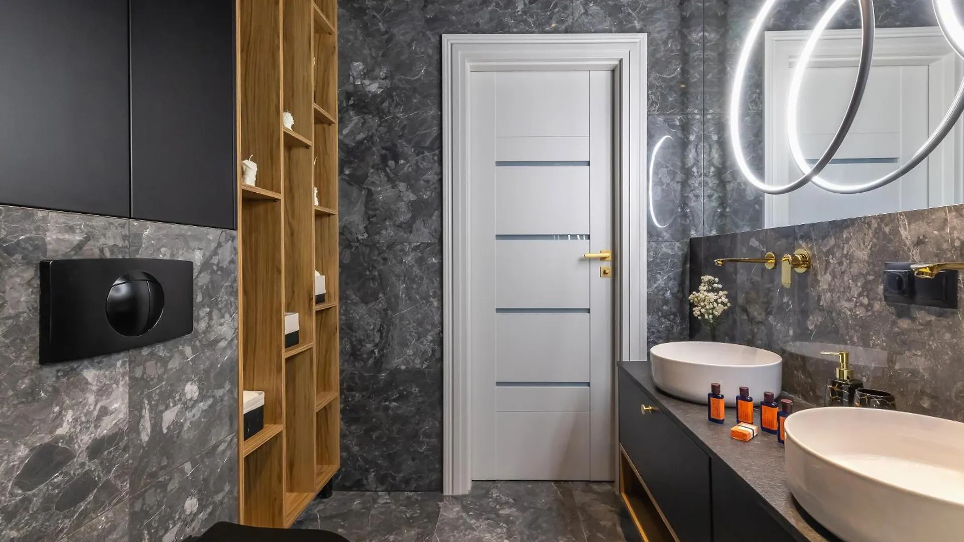 Starowislna Elegant Apartment With Air Conditioning Kazimierz Cracow By Renters Prestige Krakow