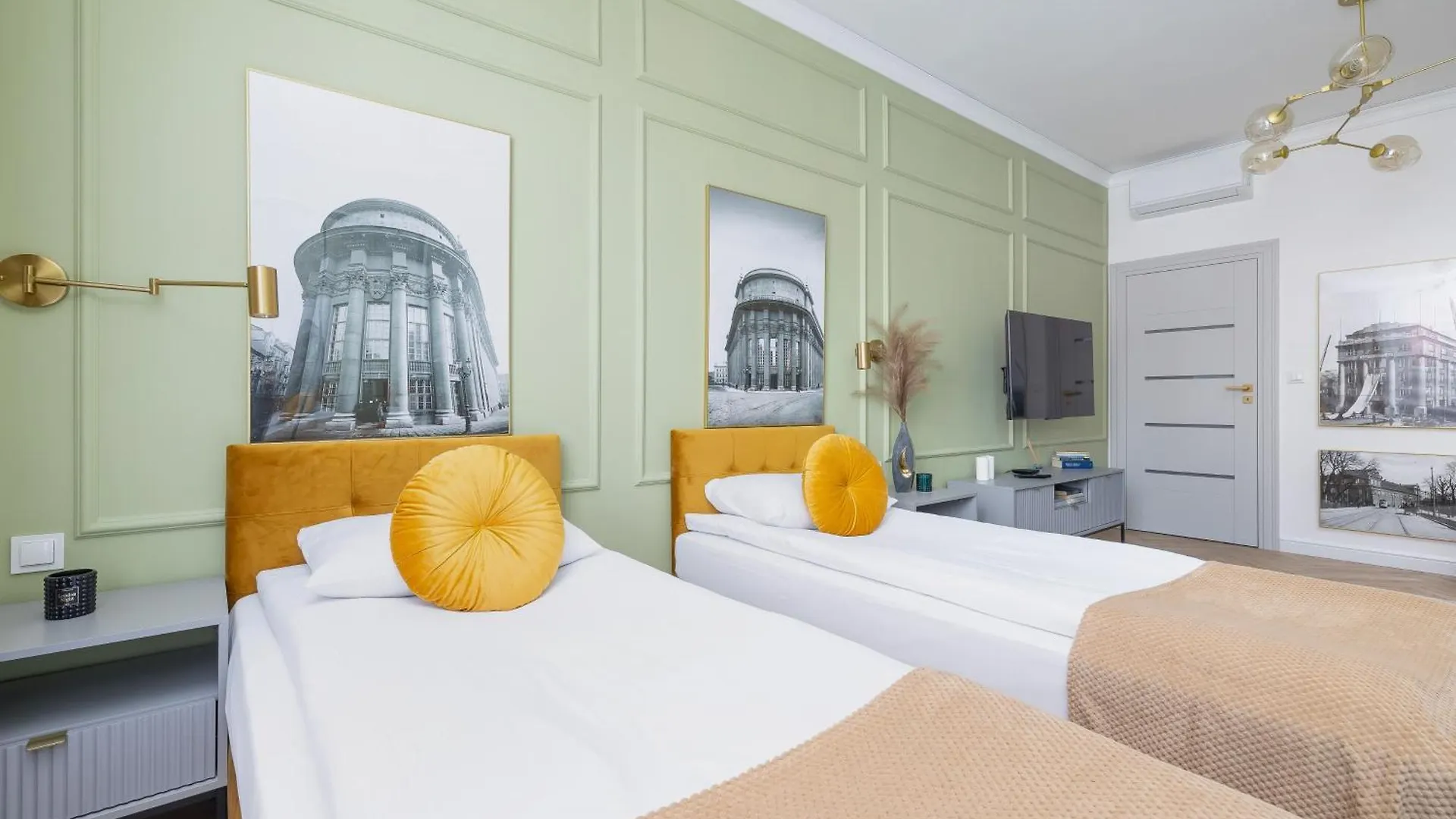 Starowislna Elegant Apartment With Air Conditioning Kazimierz Cracow By Renters Prestige Krakow