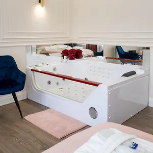  Apartament Glamour Prywatne Jacuzzi Starowislna