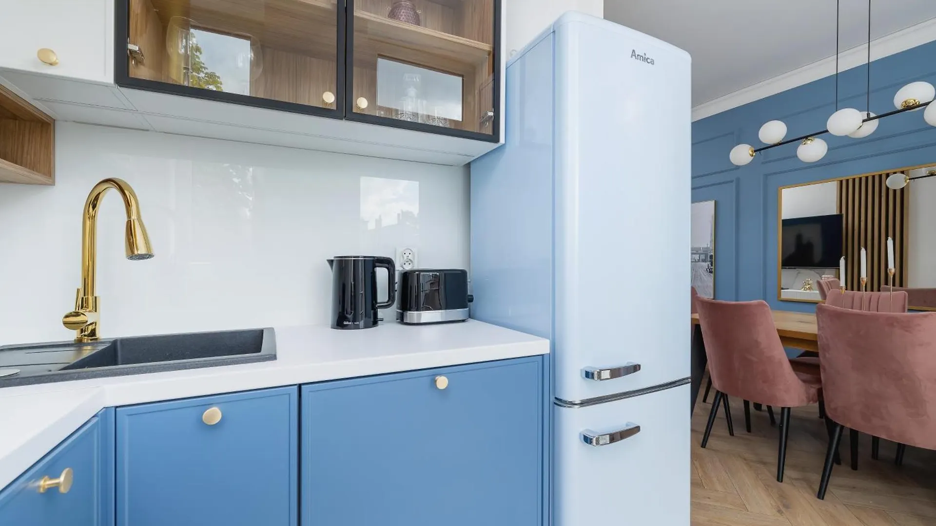 Starowislna Elegant Apartment With Air Conditioning Kazimierz Cracow By Renters Prestige Krakow